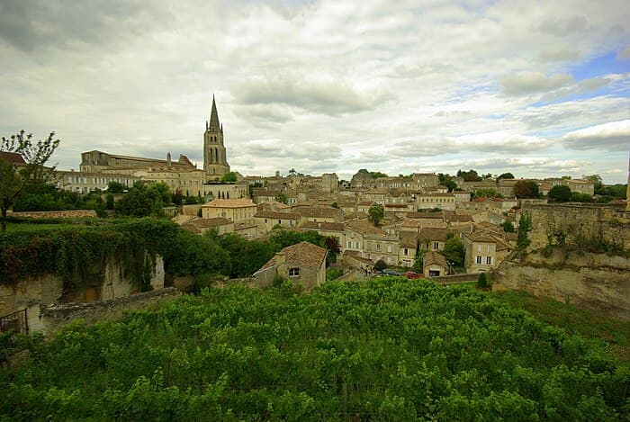 Visite des caves de Saint-Émilion : une expérience inoubliable