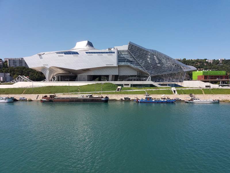 Comment visiter le musée des Confluences de Lyon : horaires, tarifs et réservation de billets