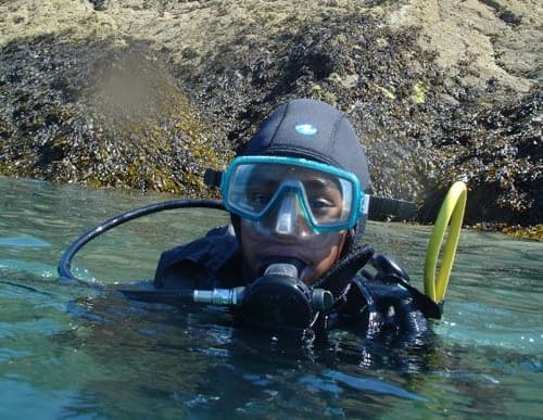 Plongée sous-marine et snorkeling lors d_excursions en bateau à Marseille