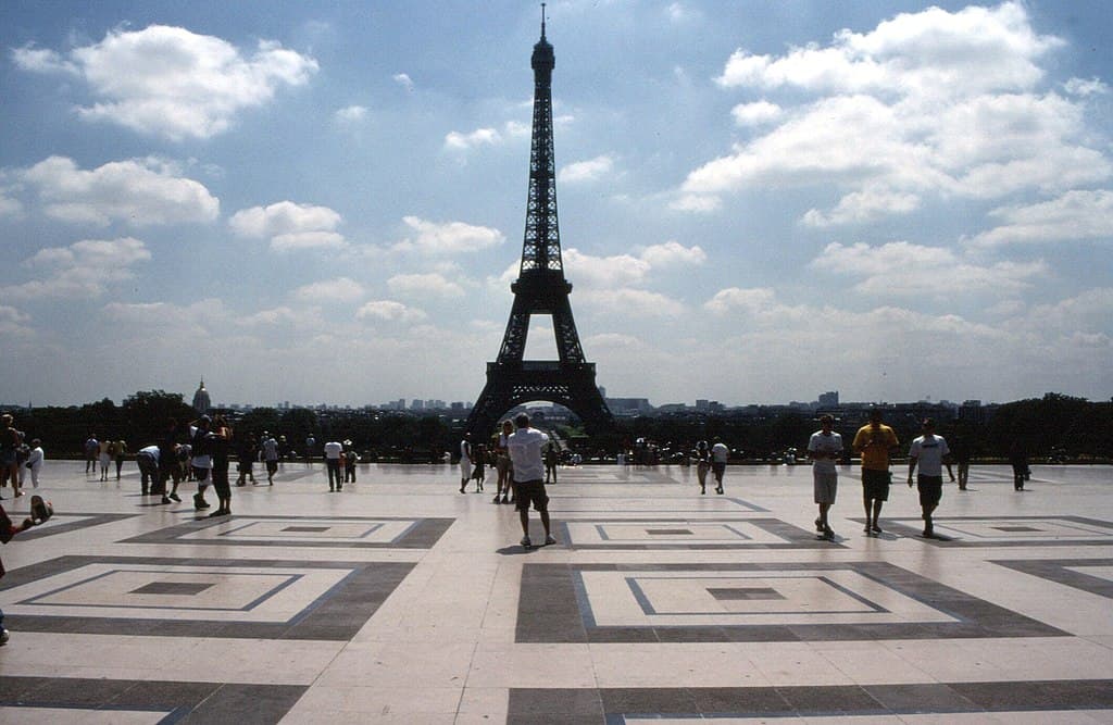 La tour Eiffel pendant la seconde guerre mondiale