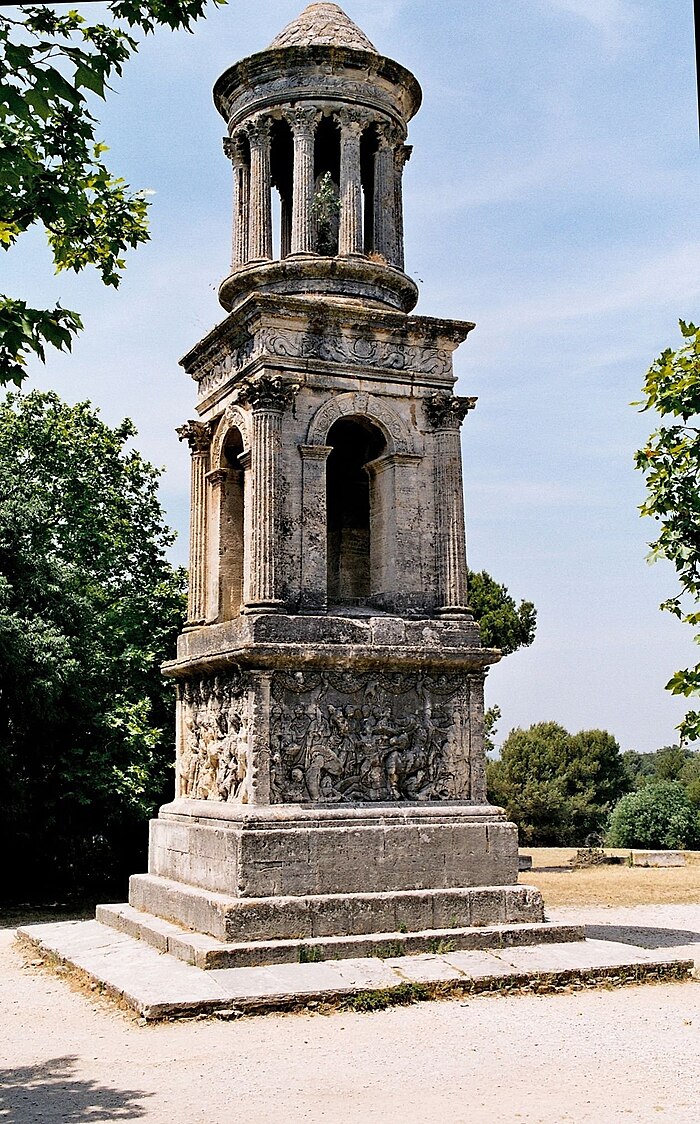 Le mausolée de Glanum