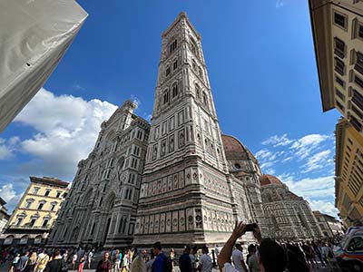 Autre vue du campanile de Giotto, de la Cathédrale de Florence